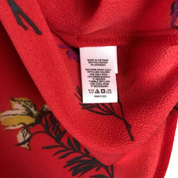 CeCe by Cynthia Steffe Cap Sleeve Floral Blouse M - Picture 6 of 6